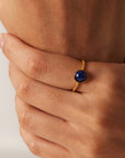 18K Gold Round Lapis Lazuli Twist Design Ring