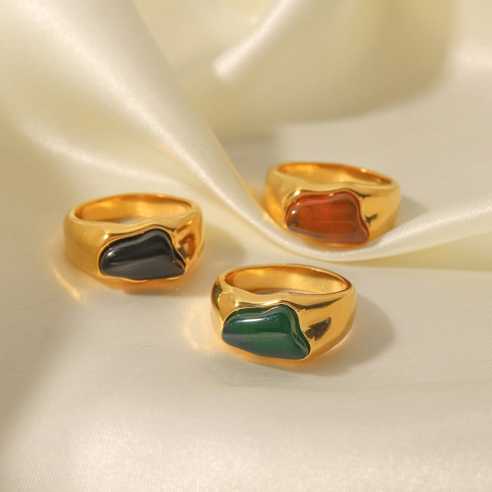 18K Gold Black, Green or Amber Colored Natural Stone Ring