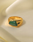 18K Gold Black, Green or Amber Colored Natural Stone Ring