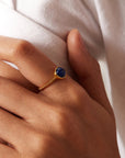 18K Gold Round Lapis Lazuli Twist Design Ring